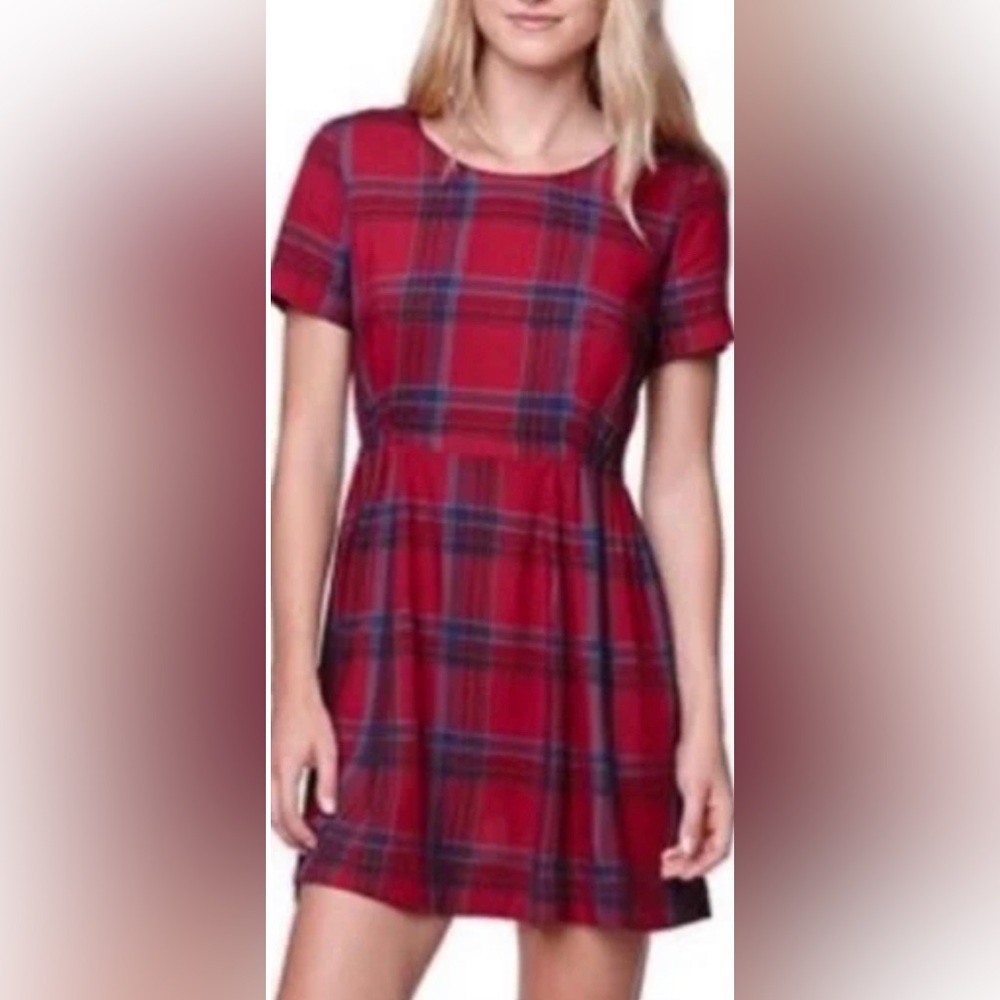 Volcom EUC Red Plaid Skater Minidress Size Small. LIKE NEW!